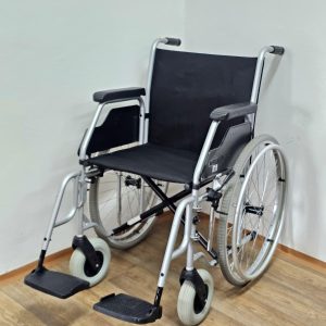 Service 3.600 5217 repas mechanický invalidní vozík (půjčovna)
