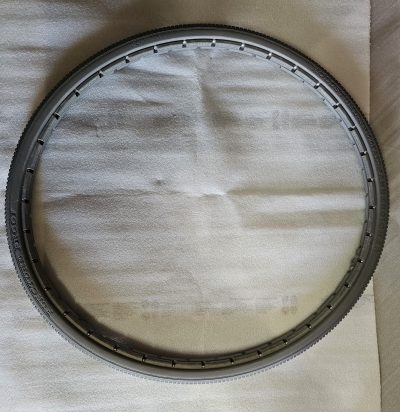 zadní plášť 24x1 3/8, 37-540 plný šedý