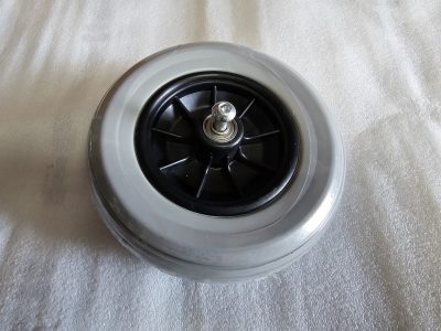 přední kolo 7x1, 175 PU