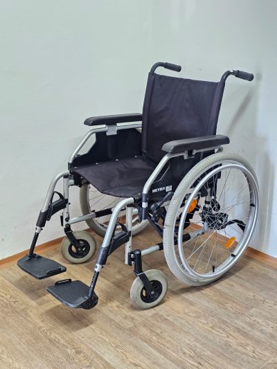 Eurochair 2.750 5381 repas odlehčený invalidní vozík