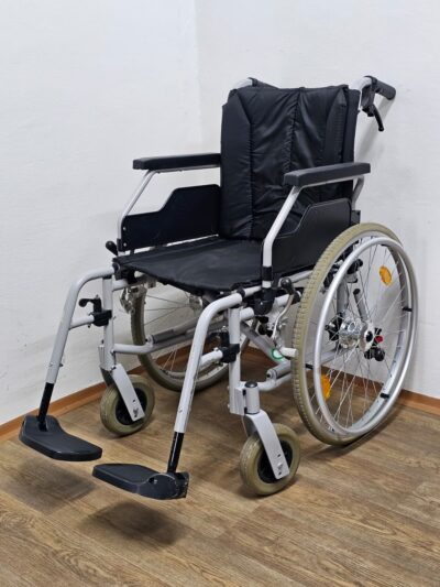 LightMan Start Plus 5405 repas odlehčený vozík s brzdami pro doprovod (půjčovna)