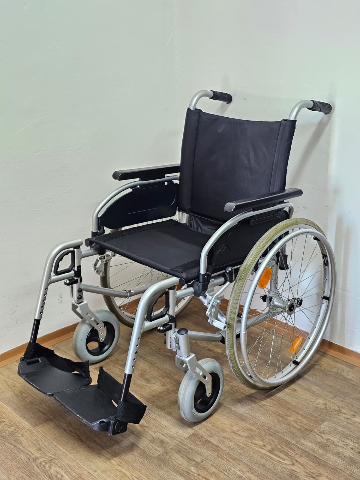 Pyrostart Plus 5386 repas invalidní vozík odlehčený (půjčovna)