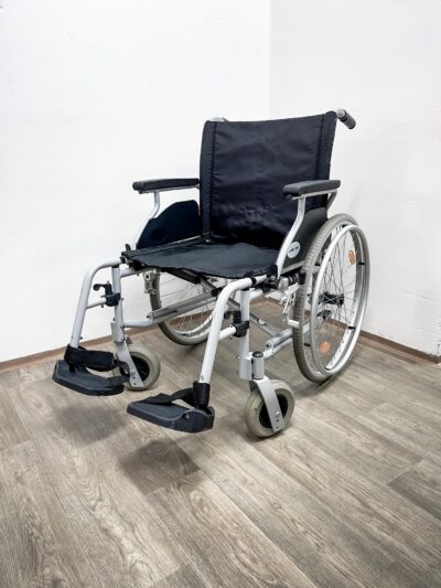 Lightman Start 5093 repas invalidní vozík odlehčený širší sed (půjčovna)